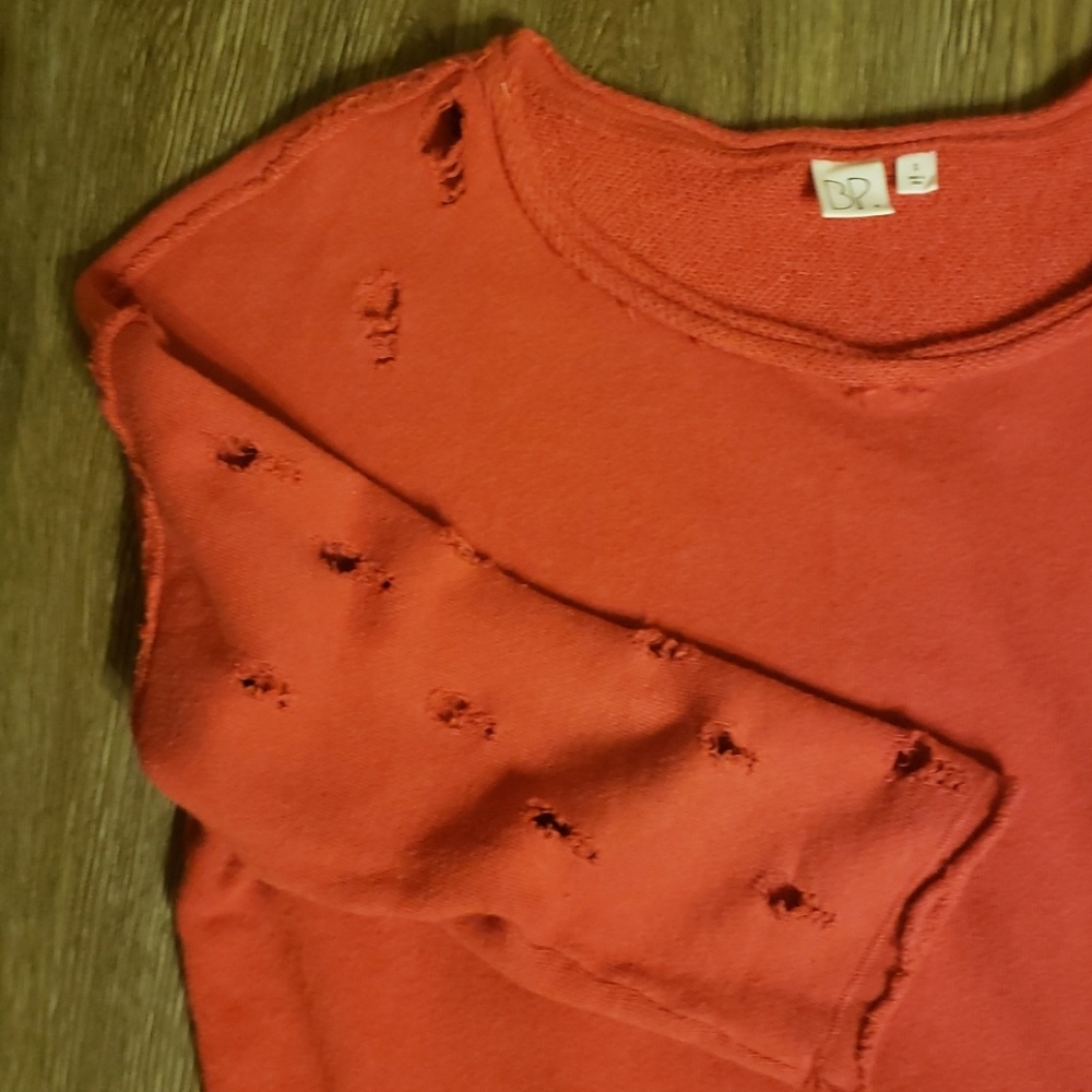 Distressed sweater! - Picture 3 of 3
